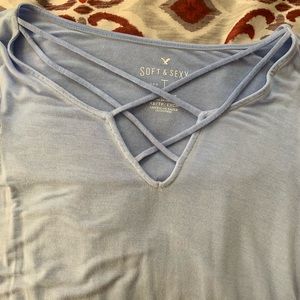 soft & sexy american eagle criss cross top